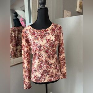 Garnett Hill 100% Merino Wool Floral Sweater Size Small.